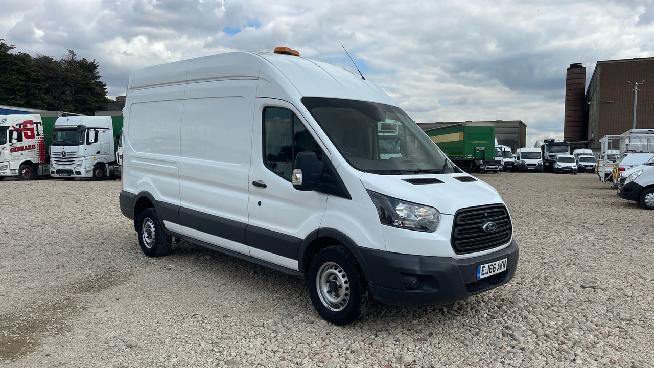 FORD TRANSIT 350 2.0 TDCI 105PS - Furgon: 1 kép. FORD TRANSIT 350 2.0 TDCI 105PS - Furgon: 1 kép.