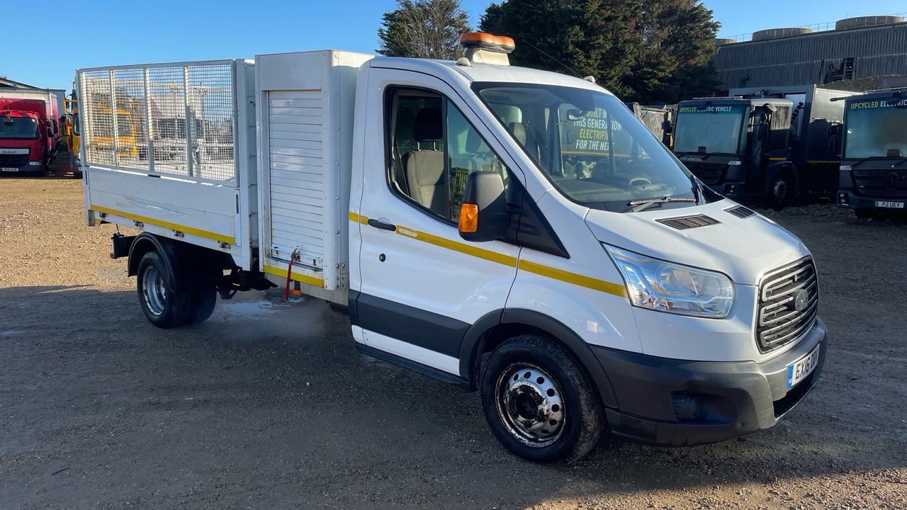 FORD TRANSIT 350 2.2 TDCi 125ps - Billenőplatós kisteherautó: 1 kép. FORD TRANSIT 350 2.2 TDCi 125ps - Billenőplatós kisteherautó: 1 kép.