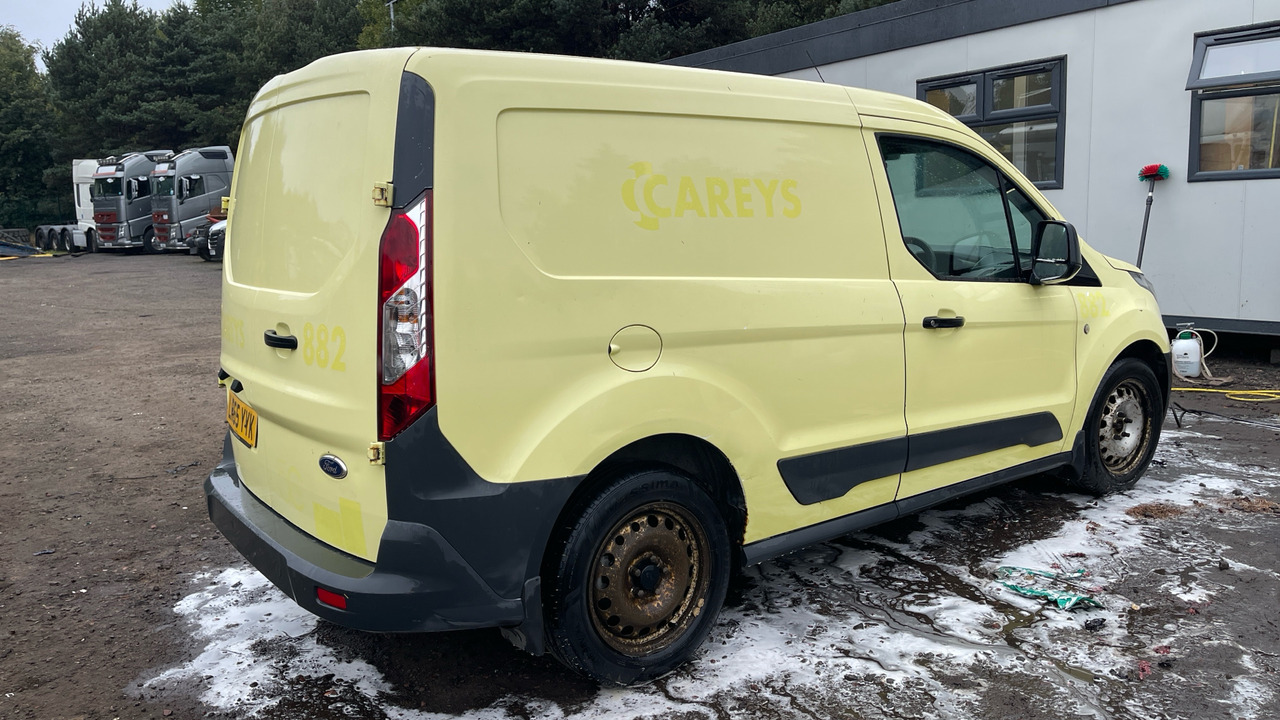 FORD TRANSIT CONNECT T200 1.6 TDCi 75PS - Kis furgon: 4 kép. FORD TRANSIT CONNECT T200 1.6 TDCi 75PS - Kis furgon: 4 kép.