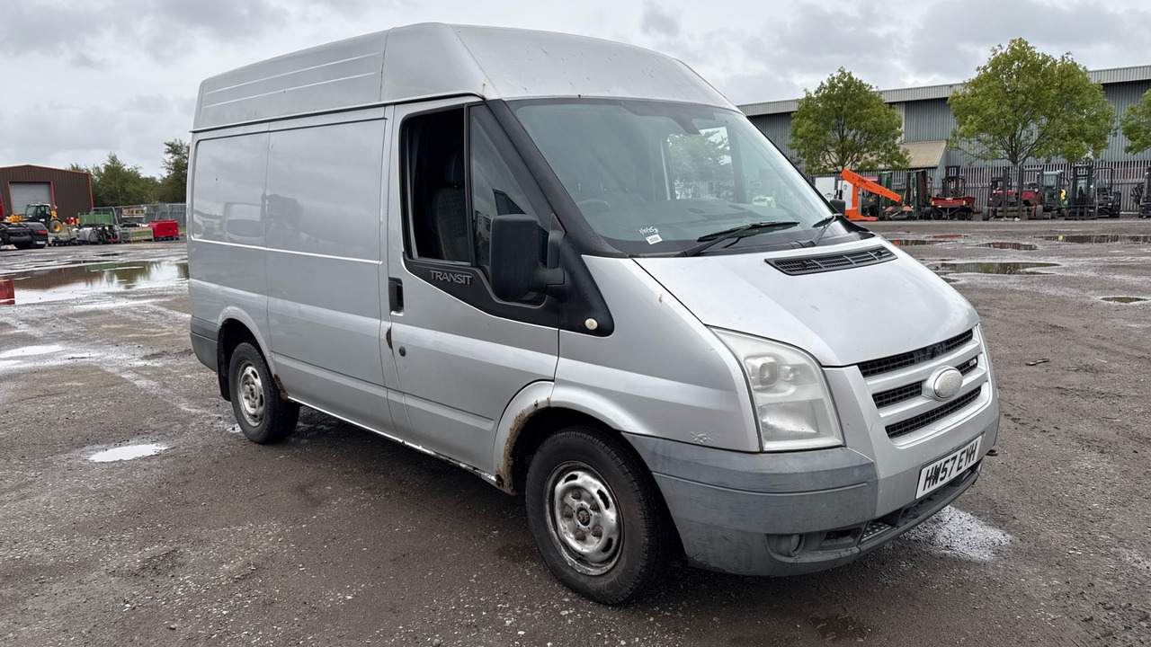 FORD TRANSIT T260 2.2 130PS - Furgon: 1 kép. FORD TRANSIT T260 2.2 130PS - Furgon: 1 kép.