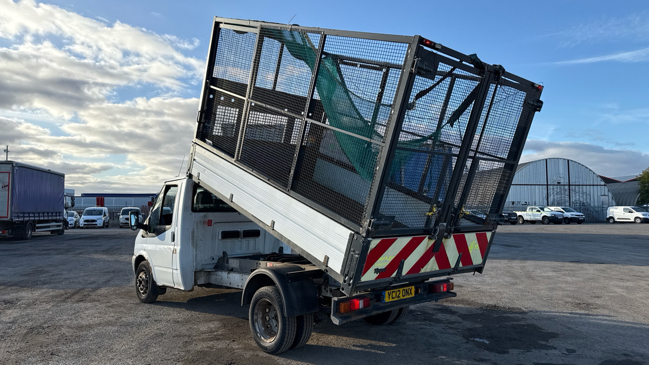 FORD TRANSIT T350 TDCi 125ps - Billenőplatós kisteherautó: 3 kép. FORD TRANSIT T350 TDCi 125ps - Billenőplatós kisteherautó: 3 kép.