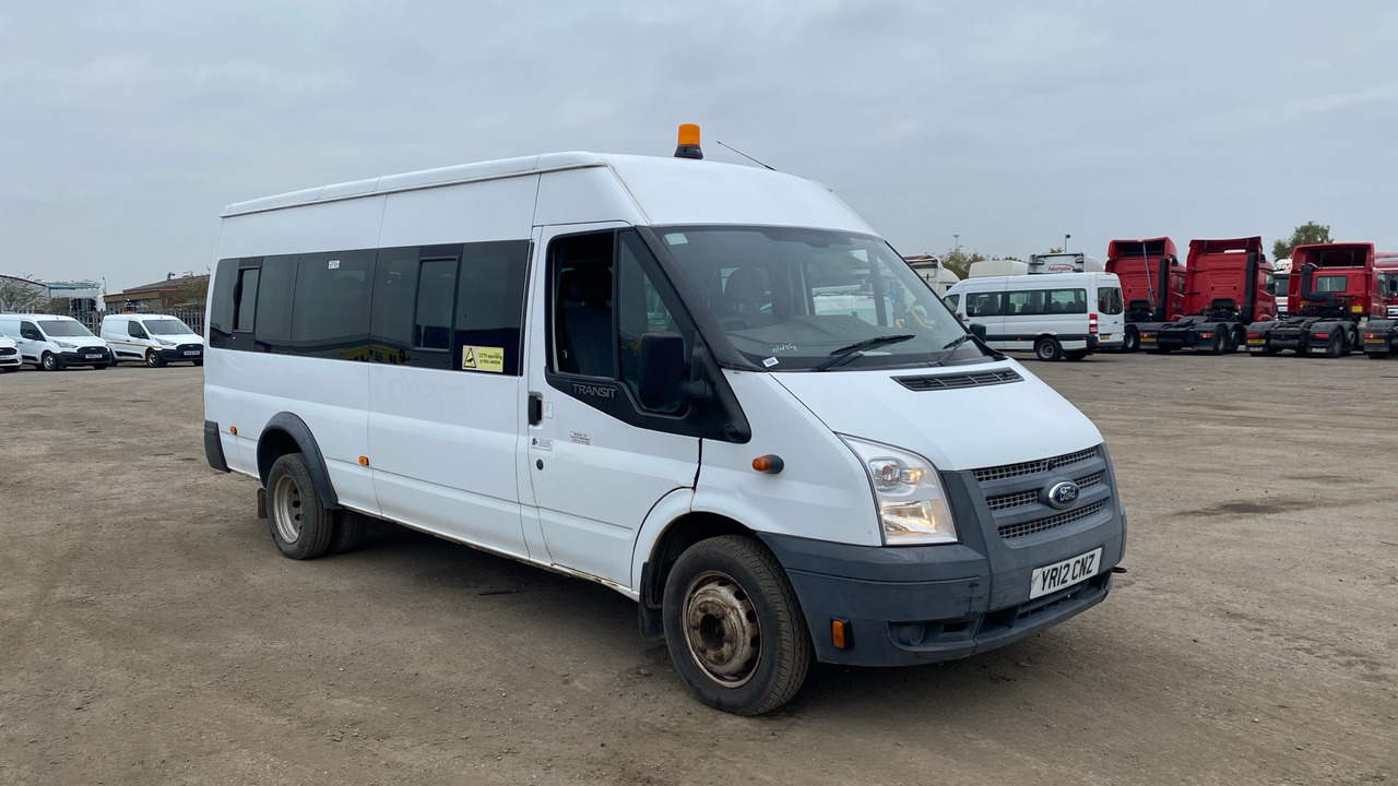 FORD TRANSIT T430 2.2 TDCI 135PS - Minibusz, Kisbusz: 1 kép. FORD TRANSIT T430 2.2 TDCI 135PS - Minibusz, Kisbusz: 1 kép.