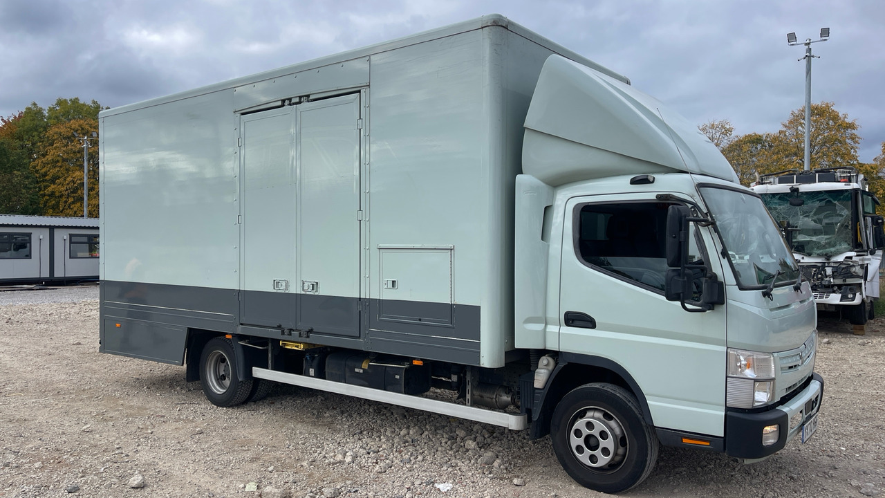 FUSO CANTER 7C15 - Autószállító teherautó: 1 kép. FUSO CANTER 7C15 - Autószállító teherautó: 1 kép.
