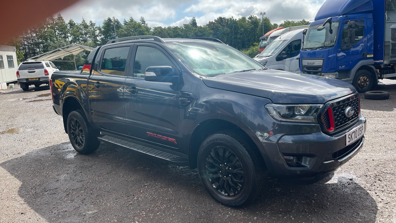 Ford Ranger THUNDER 2.0 ECOBLUE 213PS - Pickup, Duplakabinos kisteherautó: 1 kép. Ford Ranger THUNDER 2.0 ECOBLUE 213PS - Pickup, Duplakabinos kisteherautó: 1 kép.
