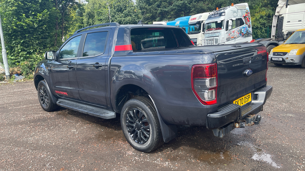 Ford Ranger THUNDER 2.0 ECOBLUE 213PS - Pickup, Duplakabinos kisteherautó: 3 kép. Ford Ranger THUNDER 2.0 ECOBLUE 213PS - Pickup, Duplakabinos kisteherautó: 3 kép.