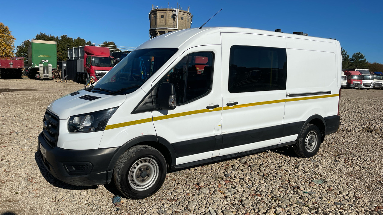 Ford Transit 350 2.0 ECOBLUE 130PS - Furgon, Többcélú/ Speciális jármű: 2 kép. Ford Transit 350 2.0 ECOBLUE 130PS - Furgon, Többcélú/ Speciális jármű: 2 kép.