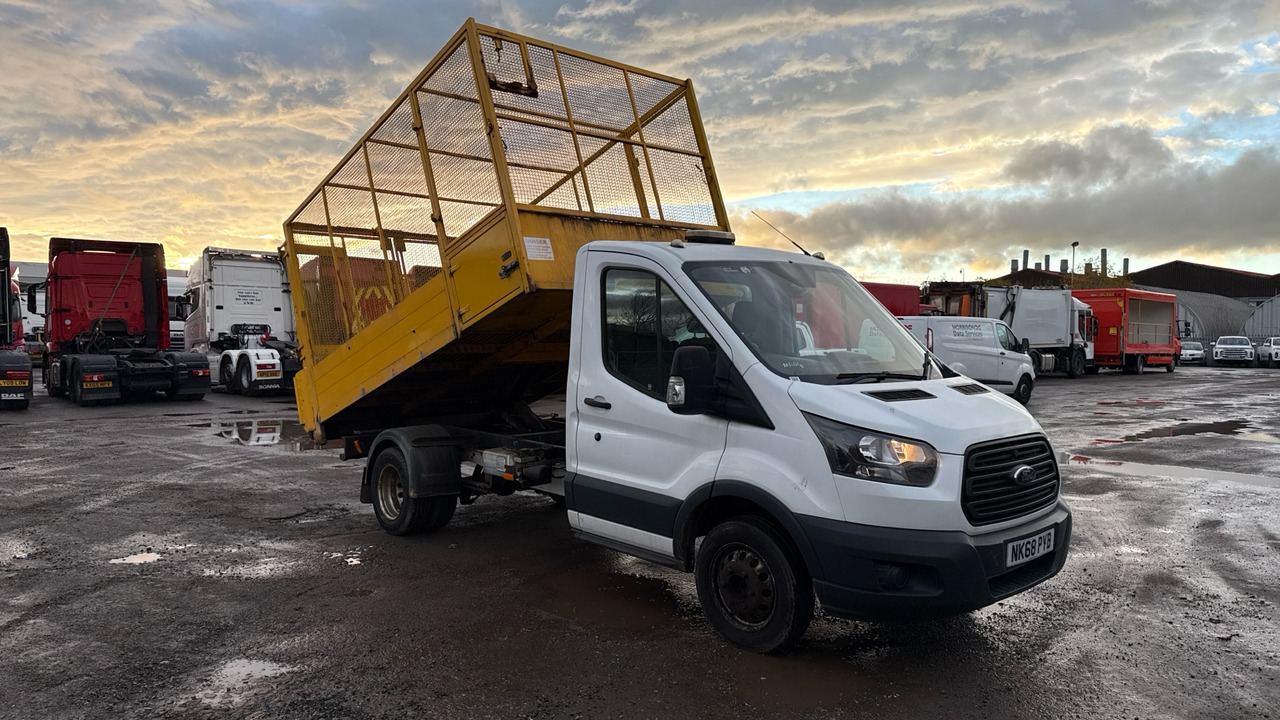 Ford Transit 350 2.0 TDCI 130PS - Billenőplatós kisteherautó: 1 kép. Ford Transit 350 2.0 TDCI 130PS - Billenőplatós kisteherautó: 1 kép.