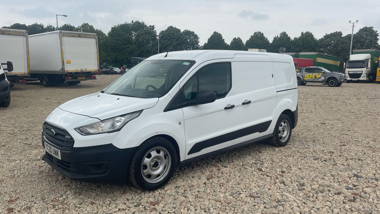 Ford Transit Connect 240 1.5 ECO BLUE 100PS - Kis furgon: 2 kép. Ford Transit Connect 240 1.5 ECO BLUE 100PS - Kis furgon: 2 kép.