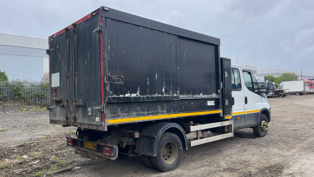 IVECO DAILY 70-170 - Billenőplatós teherautó: 5 kép. IVECO DAILY 70-170 - Billenőplatós teherautó: 5 kép.