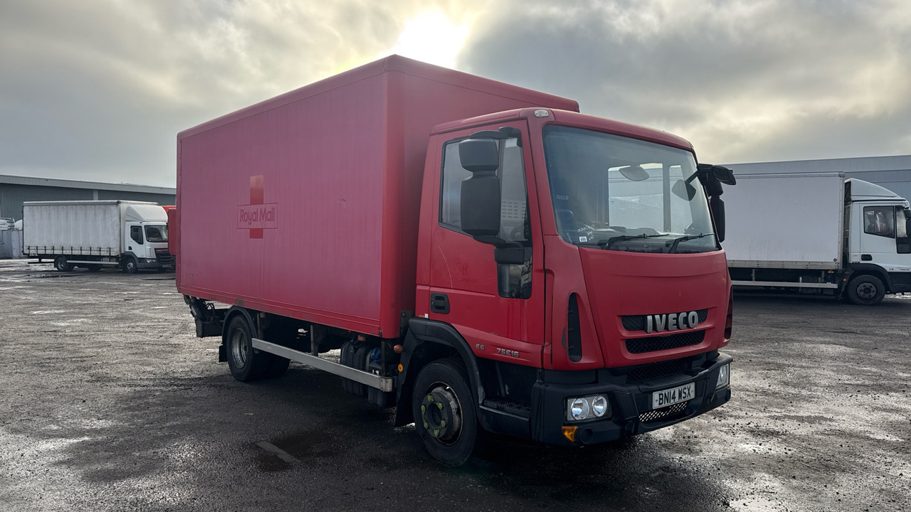 IVECO EUROCARGO 75e16 - Dobozos felépítményű teherautó: 1 kép. IVECO EUROCARGO 75e16 - Dobozos felépítményű teherautó: 1 kép.