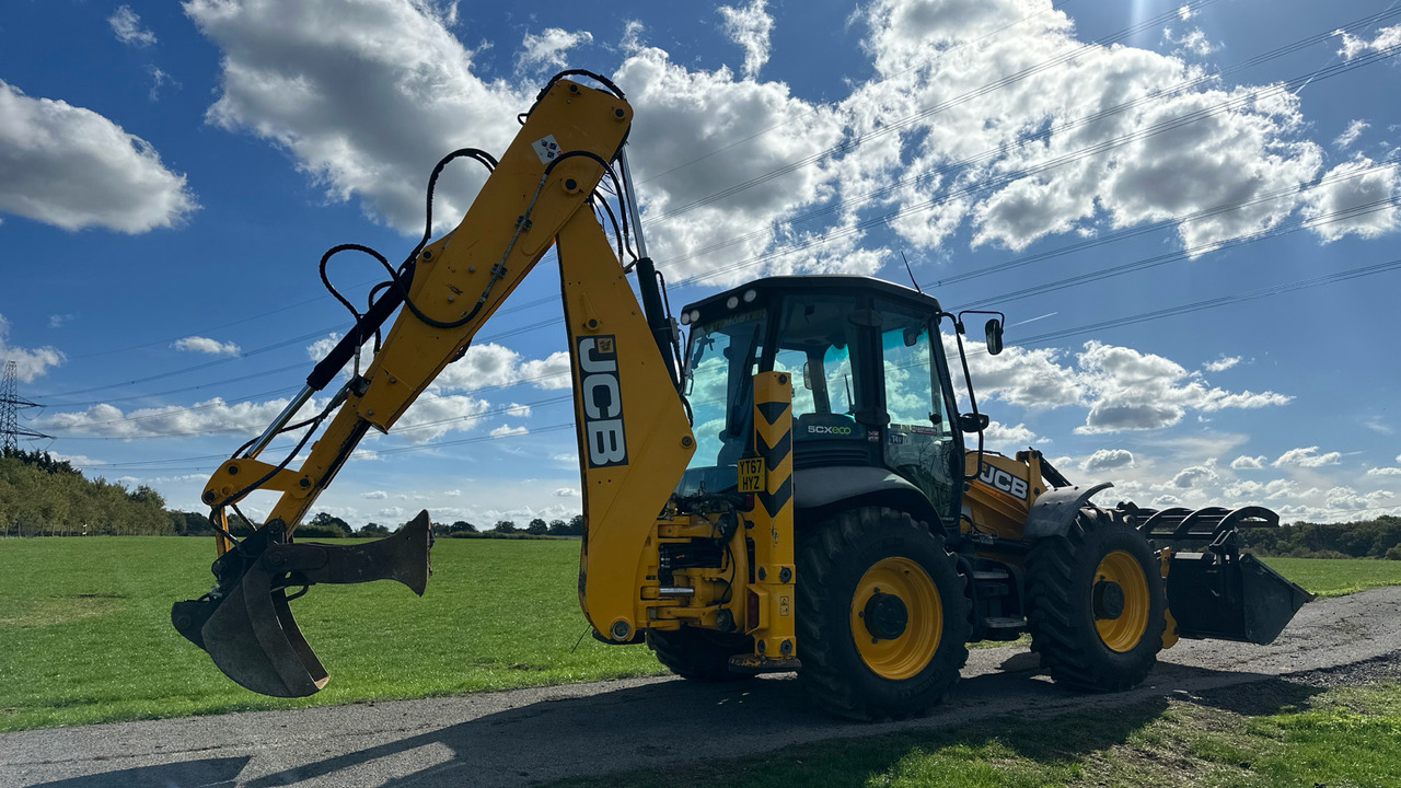 JCB 5CX ECO - Kotrórakodó: 4 kép. JCB 5CX ECO - Kotrórakodó: 4 kép.