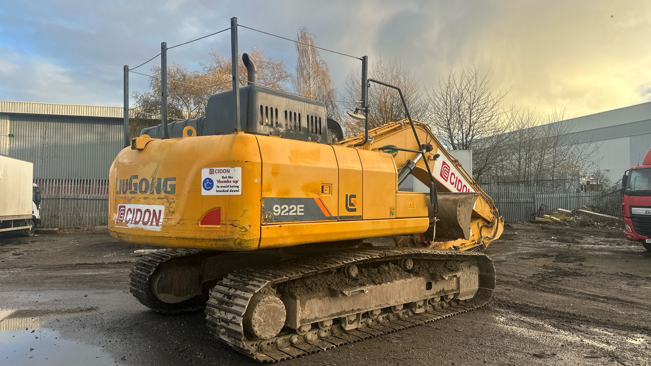 LIUGONG 922E - Lánctalpas kotró: 4 kép. LIUGONG 922E - Lánctalpas kotró: 4 kép.