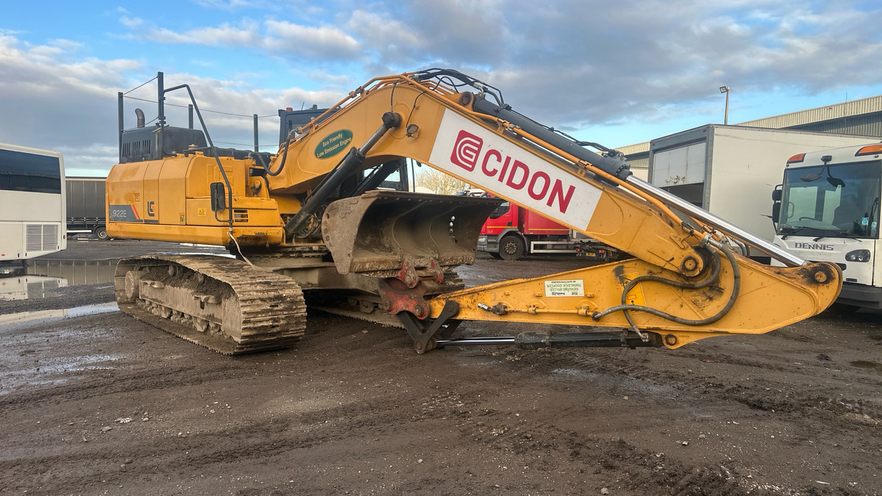 LIUGONG 922E - Lánctalpas kotró: 1 kép. LIUGONG 922E - Lánctalpas kotró: 1 kép.