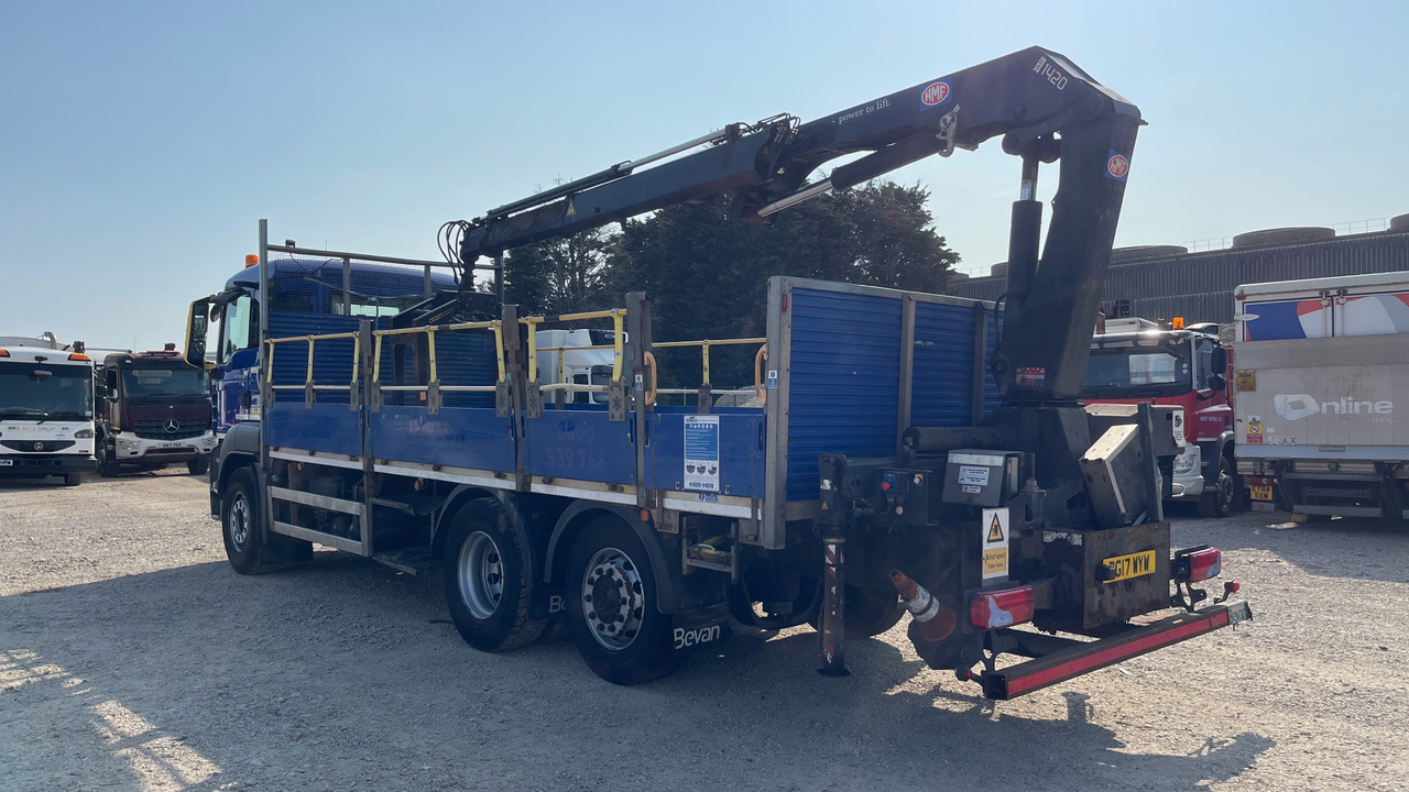 MAN TGS 26.360 - Platós teherautó, Darus autó: 3 kép. MAN TGS 26.360 - Platós teherautó, Darus autó: 3 kép.