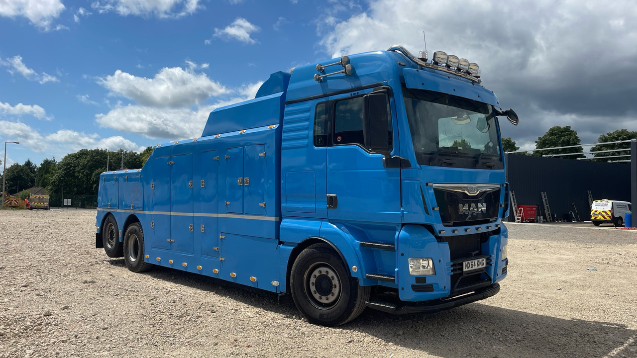 MAN TGX 26.480 - Vontató: 1 kép. MAN TGX 26.480 - Vontató: 1 kép.