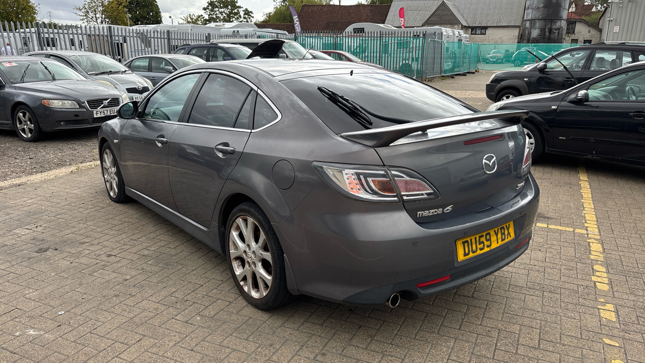 MAZDA 6 2.2D SPORT - Hatchback: 3 kép. MAZDA 6 2.2D SPORT - Hatchback: 3 kép.