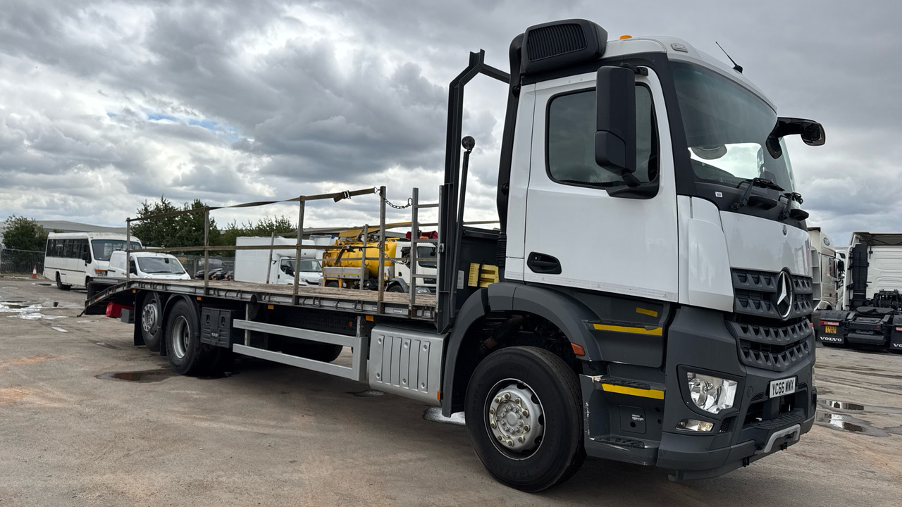 MERCEDES-BENZ AROCS 2532 - Vontató: 1 kép. MERCEDES-BENZ AROCS 2532 - Vontató: 1 kép.