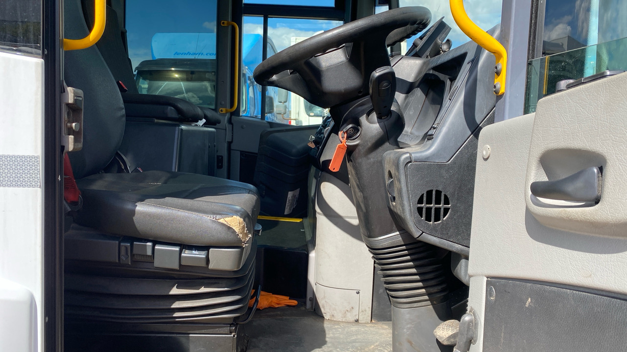 MERCEDES-BENZ ECONIC 2630 - Szemetesautó: 5 kép. MERCEDES-BENZ ECONIC 2630 - Szemetesautó: 5 kép.