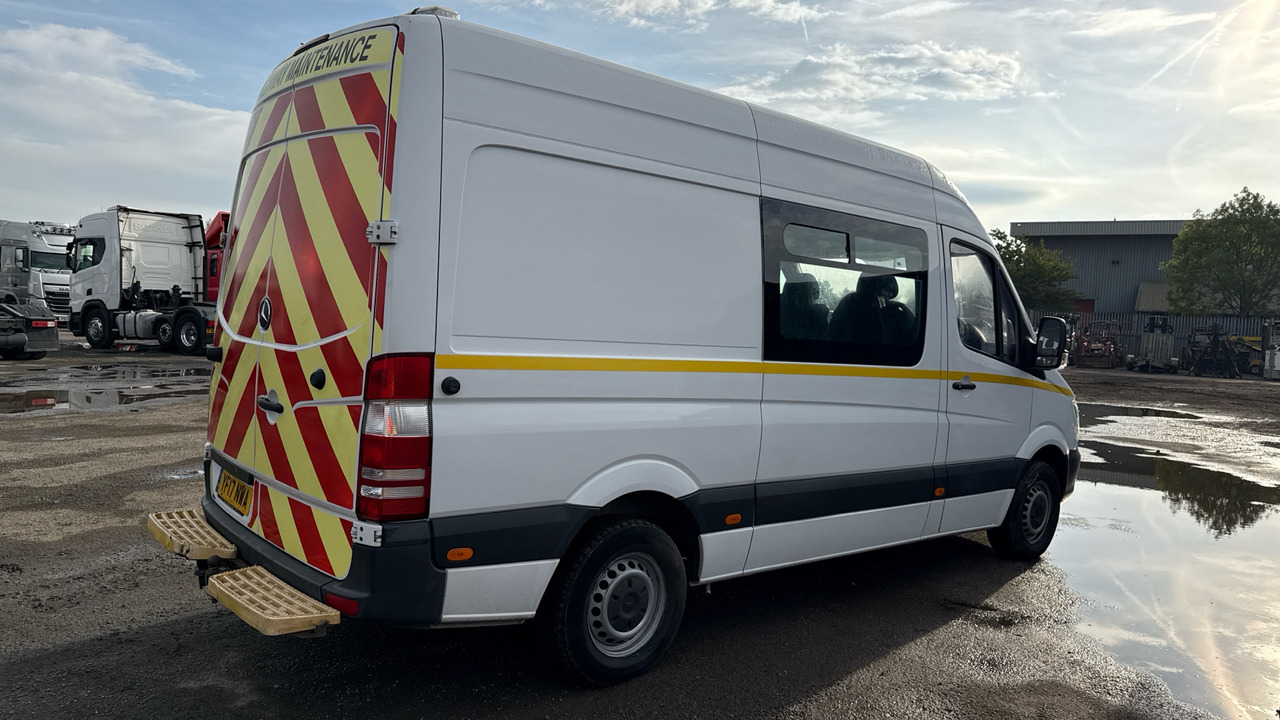 MERCEDES-BENZ SPRINTER 314 CDI - Furgon, Többcélú/ Speciális jármű: 4 kép. MERCEDES-BENZ SPRINTER 314 CDI - Furgon, Többcélú/ Speciális jármű: 4 kép.