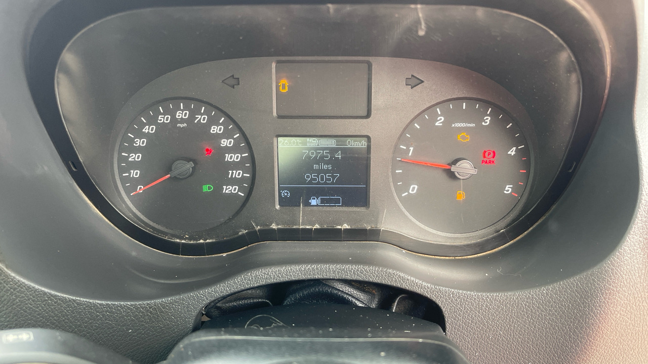 Platós kisteherautó MERCEDES-BENZ SPRINTER 314 CDI: 6 kép.