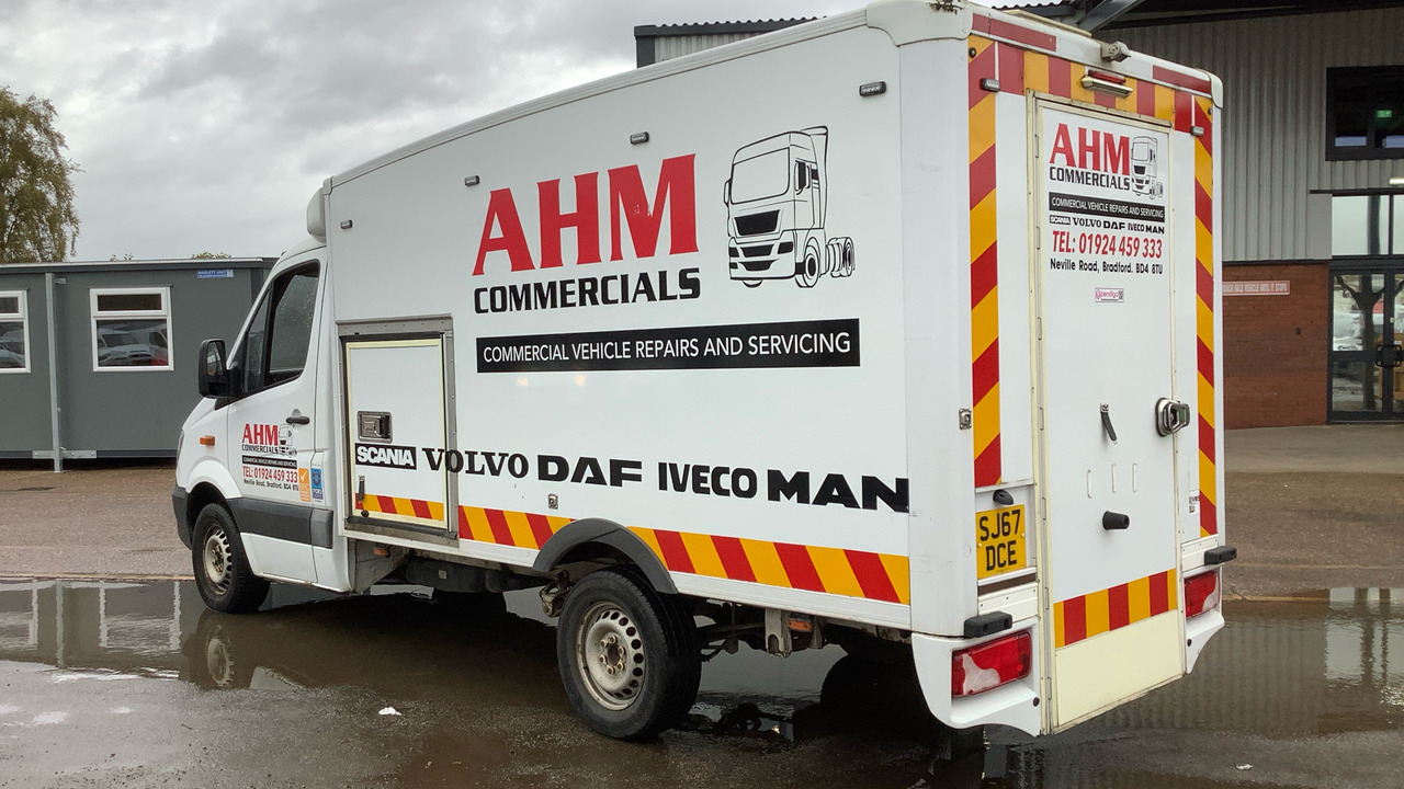 MERCEDES-BENZ SPRINTER 314 CDI - Hűtős kisteherautó: 3 kép. MERCEDES-BENZ SPRINTER 314 CDI - Hűtős kisteherautó: 3 kép.