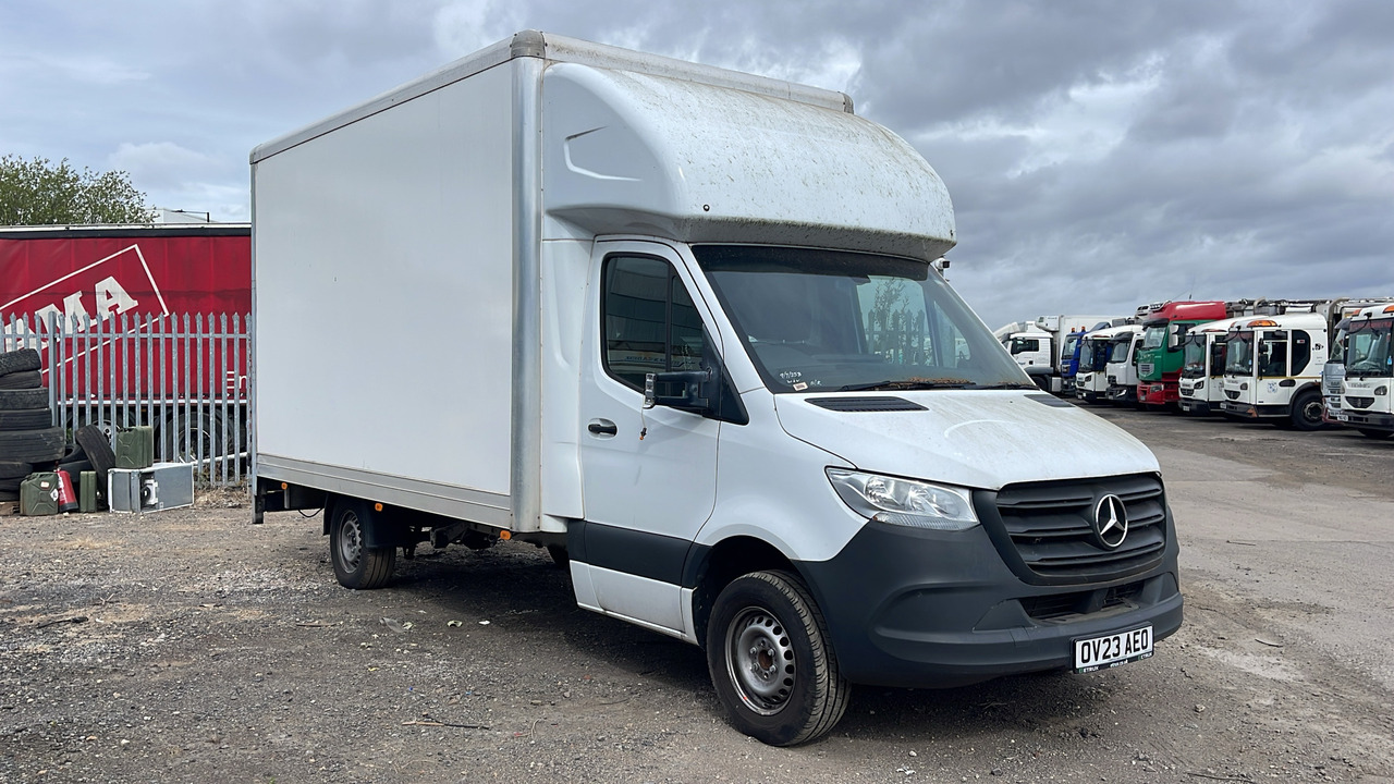 MERCEDES-BENZ SPRINTER 315 CDI - Dobozos kisteherautó: 1 kép. MERCEDES-BENZ SPRINTER 315 CDI - Dobozos kisteherautó: 1 kép.