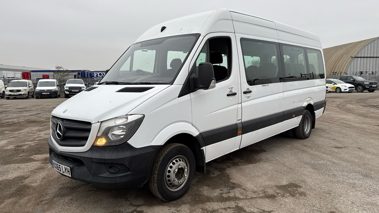 MERCEDES-BENZ SPRINTER 513 - Minibusz, Kisbusz: 2 kép. MERCEDES-BENZ SPRINTER 513 - Minibusz, Kisbusz: 2 kép.