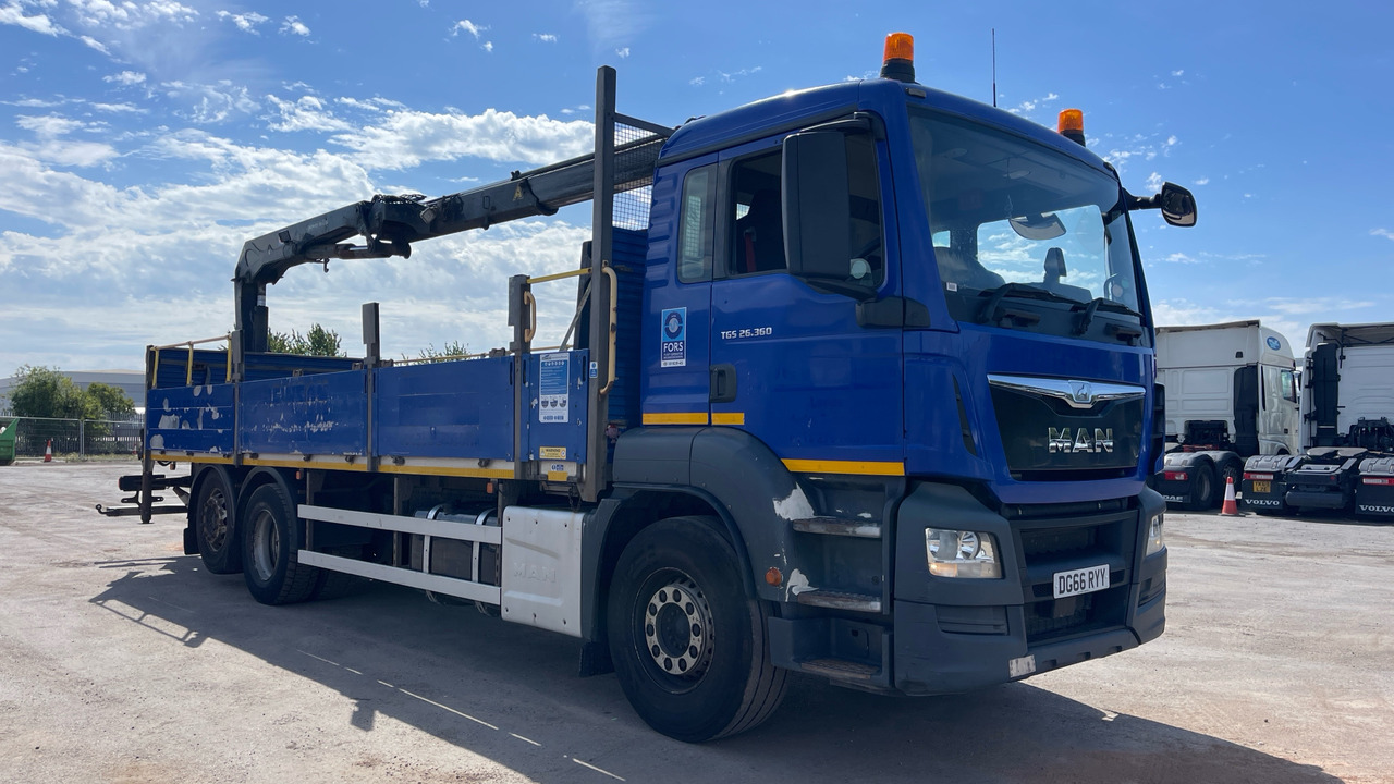Man TGS 26.360 - Platós teherautó, Darus autó: 1 kép. Man TGS 26.360 - Platós teherautó, Darus autó: 1 kép.