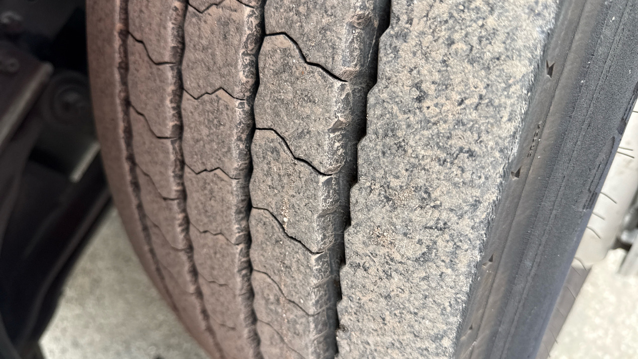 Nyergesvontató MERCEDES-BENZ ACTROS 2545: 15 kép. Nyergesvontató MERCEDES-BENZ ACTROS 2545: 15 kép.