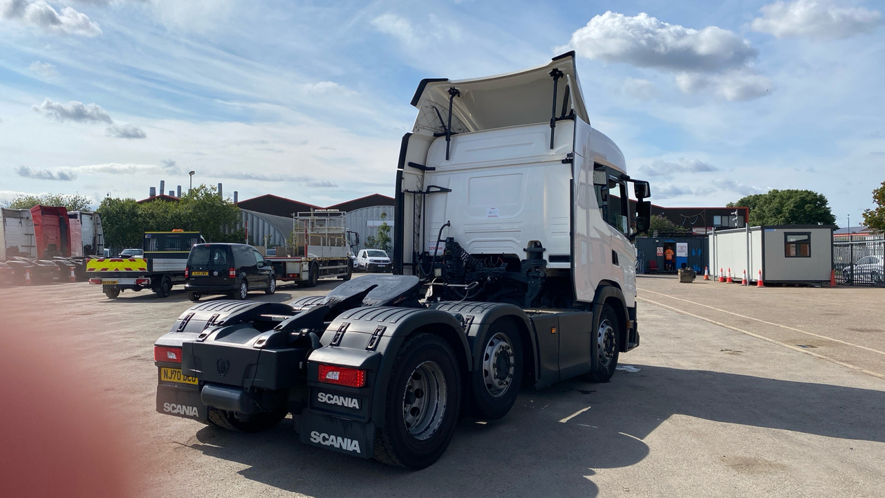 SCANIA G 450 - Nyergesvontató: 4 kép. SCANIA G 450 - Nyergesvontató: 4 kép.