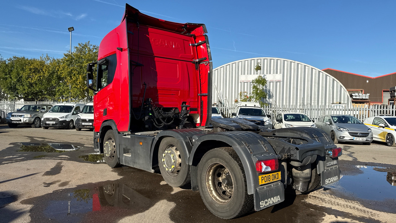 SCANIA R 450 - Nyergesvontató: 3 kép. SCANIA R 450 - Nyergesvontató: 3 kép.