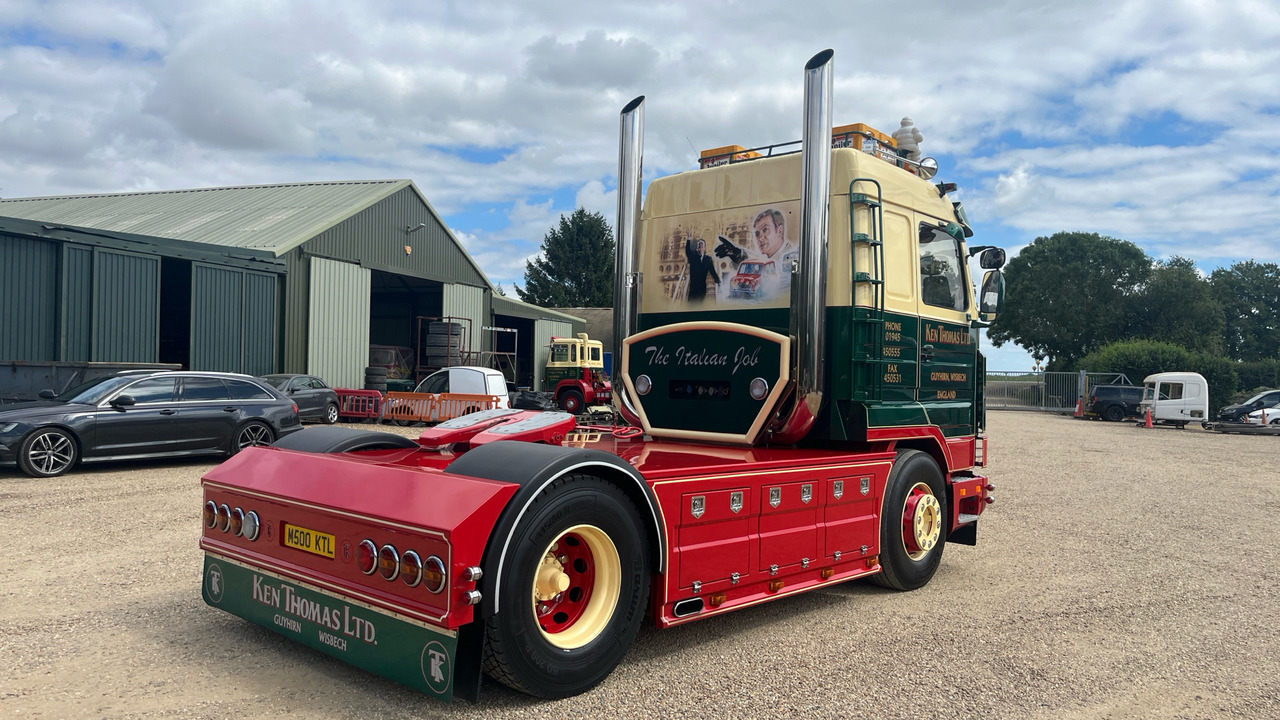 SCANIA R143.450 TOPLINE STREAMLINE - Nyergesvontató: 4 kép. SCANIA R143.450 TOPLINE STREAMLINE - Nyergesvontató: 4 kép.