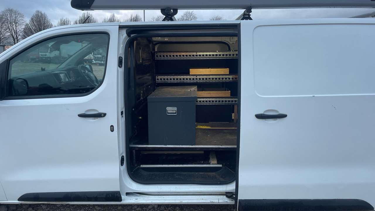 Furgon PEUGEOT EXPERT  PROFESSIONAL 1.5 BLUEHDI: 14 kép.