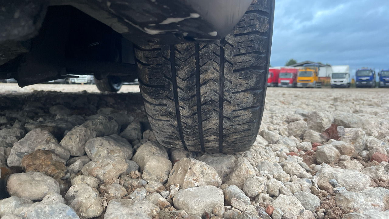 Furgon PEUGEOT EXPERT  PROFESSIONAL 1.5 BLUEHDI: 23 kép.