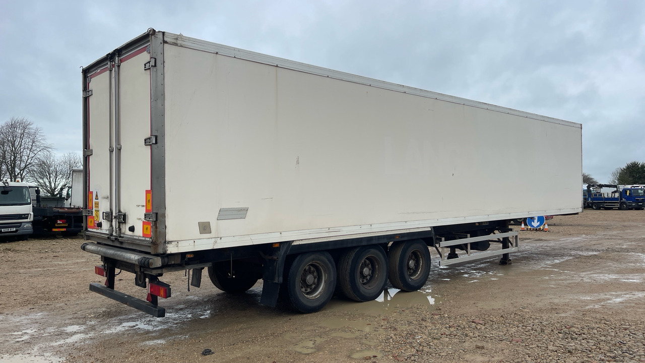 CARTWRIGHT FRIDGE BOX - Pótkocsi: 5 kép. CARTWRIGHT FRIDGE BOX - Pótkocsi: 5 kép.