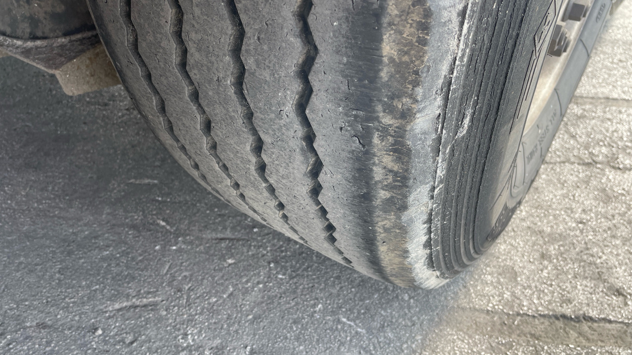 Pótkocsi FRUEHAUF TIPPER: 19 kép.