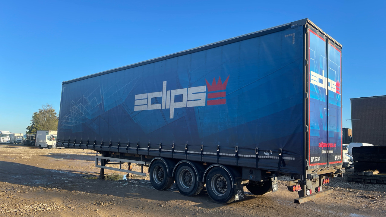 LAWRENCE DAVID CURTAINSIDE - Pótkocsi: 4 kép. LAWRENCE DAVID CURTAINSIDE - Pótkocsi: 4 kép.