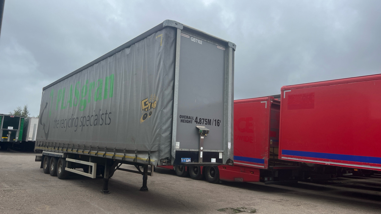 MONTRACON CURTAINSIDE - Pótkocsi: 3 kép. MONTRACON CURTAINSIDE - Pótkocsi: 3 kép.