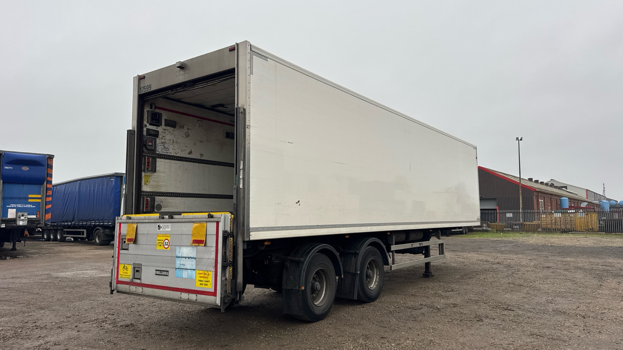 MONTRACON FRIDGE BOX - Pótkocsi: 5 kép. MONTRACON FRIDGE BOX - Pótkocsi: 5 kép.