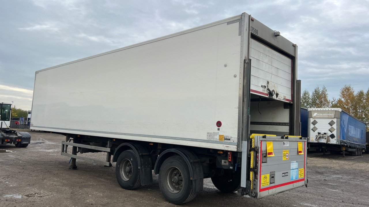 MONTRACON FRIDGE BOX - Pótkocsi: 4 kép. MONTRACON FRIDGE BOX - Pótkocsi: 4 kép.