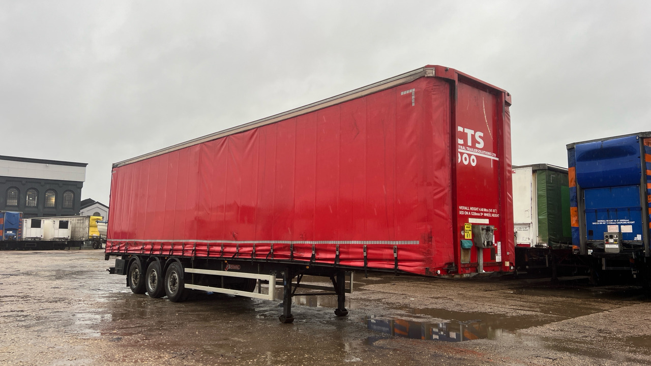 SAMRO CURTAINSIDE - Pótkocsi: 2 kép. SAMRO CURTAINSIDE - Pótkocsi: 2 kép.