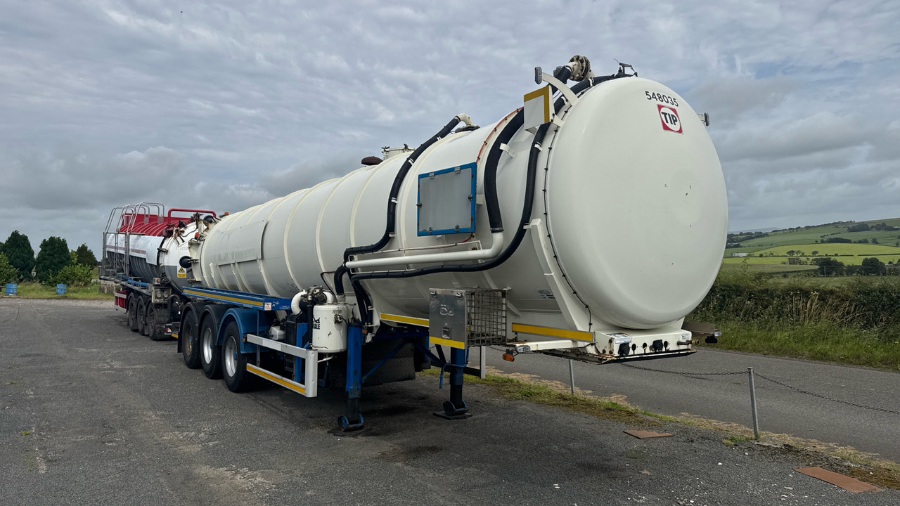 WHALE VACUUM TANKER . - Pótkocsi: 2 kép. WHALE VACUUM TANKER . - Pótkocsi: 2 kép.