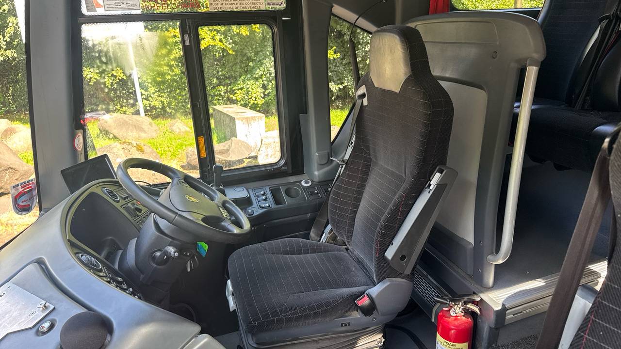 SCANIA OMNI INTERLINK - Távolsági busz: 5 kép. SCANIA OMNI INTERLINK - Távolsági busz: 5 kép.