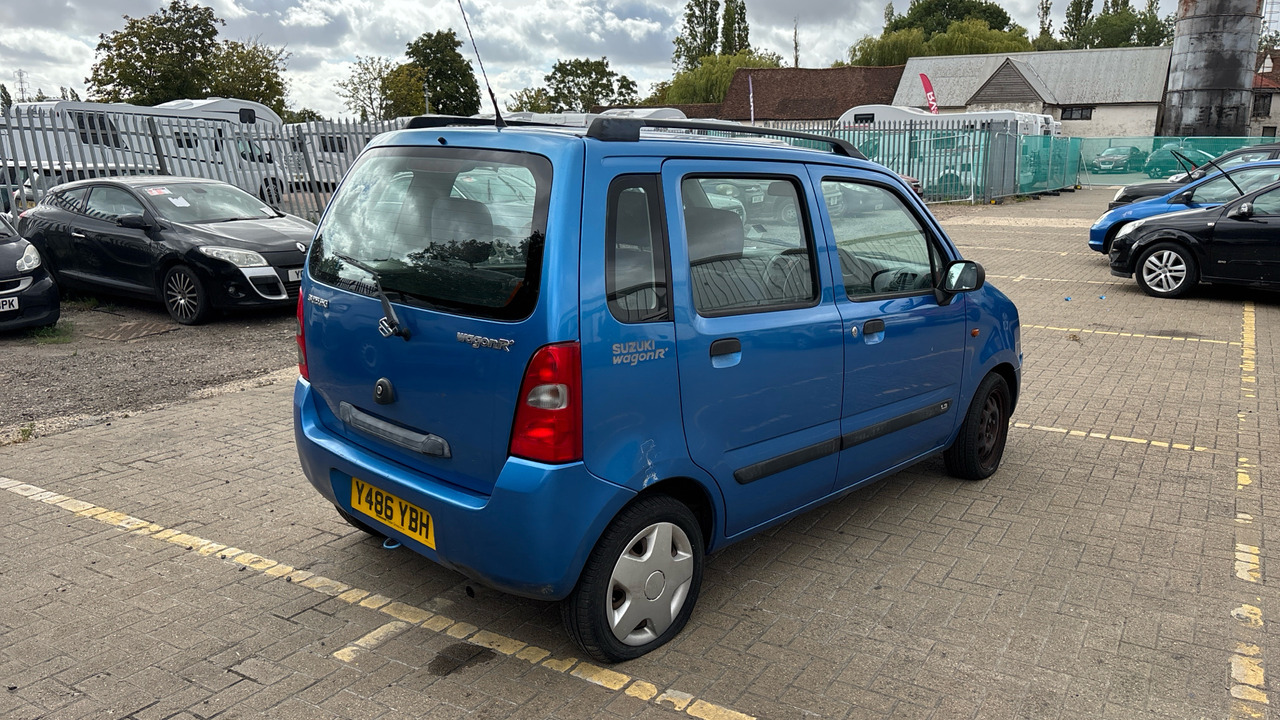 SUZUKI WAGON R+ 1.2 GL - Hatchback: 4 kép. SUZUKI WAGON R+ 1.2 GL - Hatchback: 4 kép.