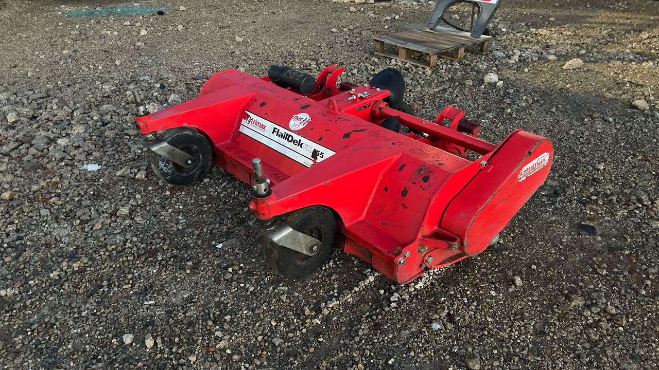 TRIMAX FX-155 - Szárzúzó: 1 kép. TRIMAX FX-155 - Szárzúzó: 1 kép.