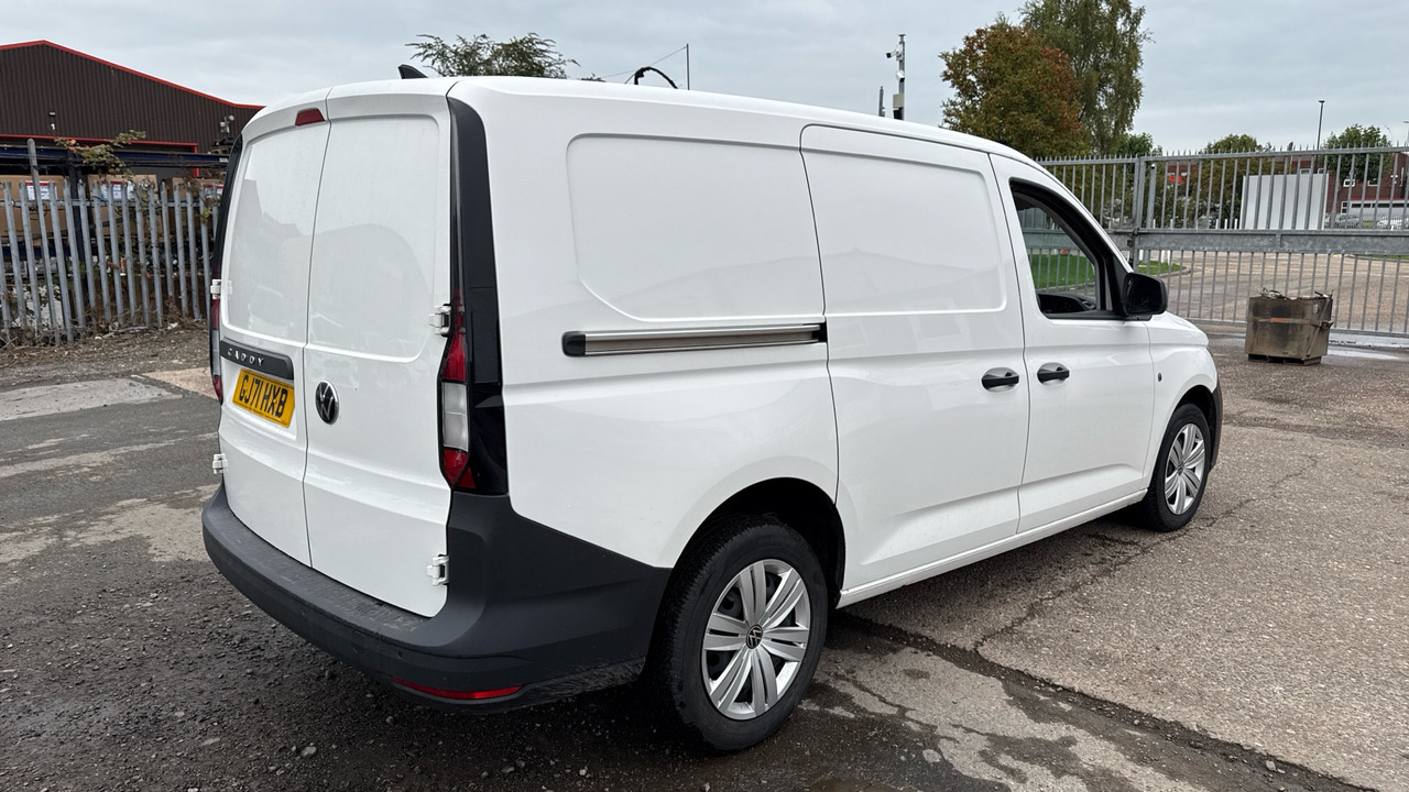 VOLKSWAGEN CADDY C20 2.0 TDI 102PS MAXI - Kis furgon: 4 kép. VOLKSWAGEN CADDY C20 2.0 TDI 102PS MAXI - Kis furgon: 4 kép.