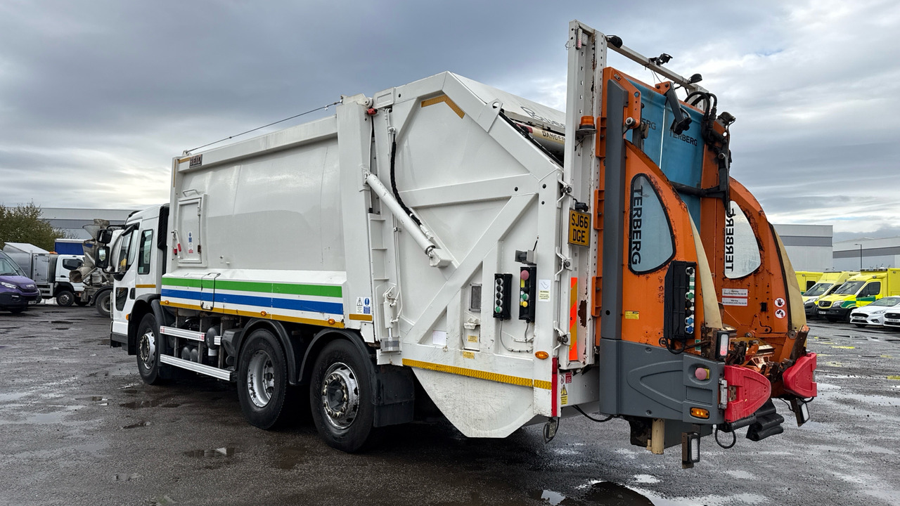 VOLVO FE 625R - Szemetesautó: 3 kép. VOLVO FE 625R - Szemetesautó: 3 kép.