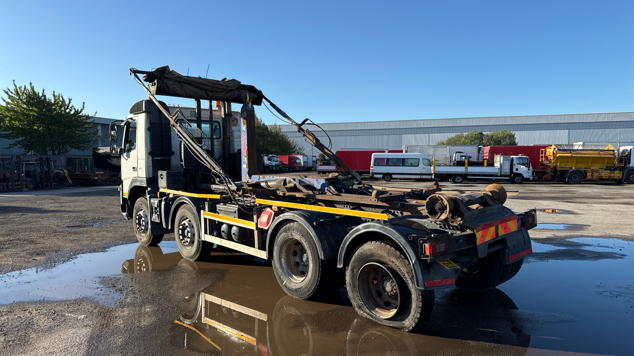 Volvo FMX 380 - Horgos rakodó teherautó: 3 kép. Volvo FMX 380 - Horgos rakodó teherautó: 3 kép.