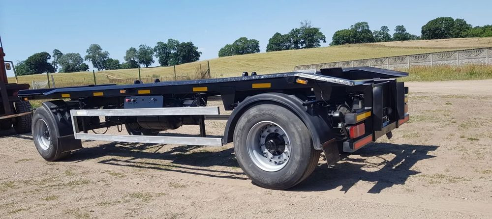 Meiller G18 EL5.0 do hakowca po remoncie kapitalnym - Multiliftes/ Konténerszállító pótkocsi: 2 kép. Meiller G18 EL5.0 do hakowca po remoncie kapitalnym - Multiliftes/ Konténerszállító pótkocsi: 2 kép.