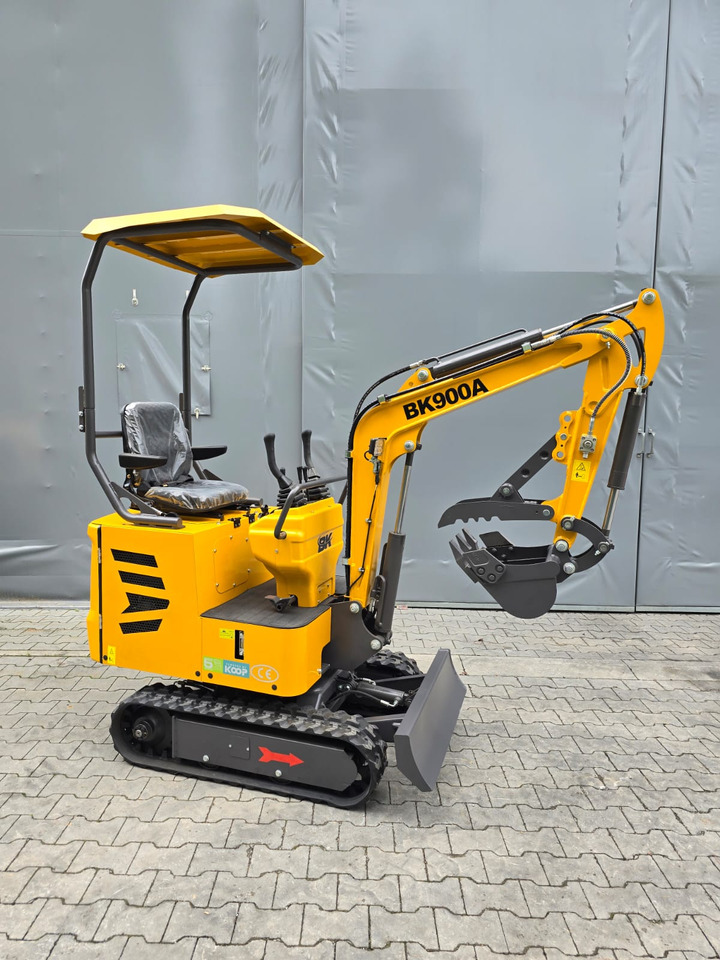 Berger Kraus BK900A Minikoparka Berger Kraus - Minikotró: 1 kép. Berger Kraus BK900A Minikoparka Berger Kraus - Minikotró: 1 kép.